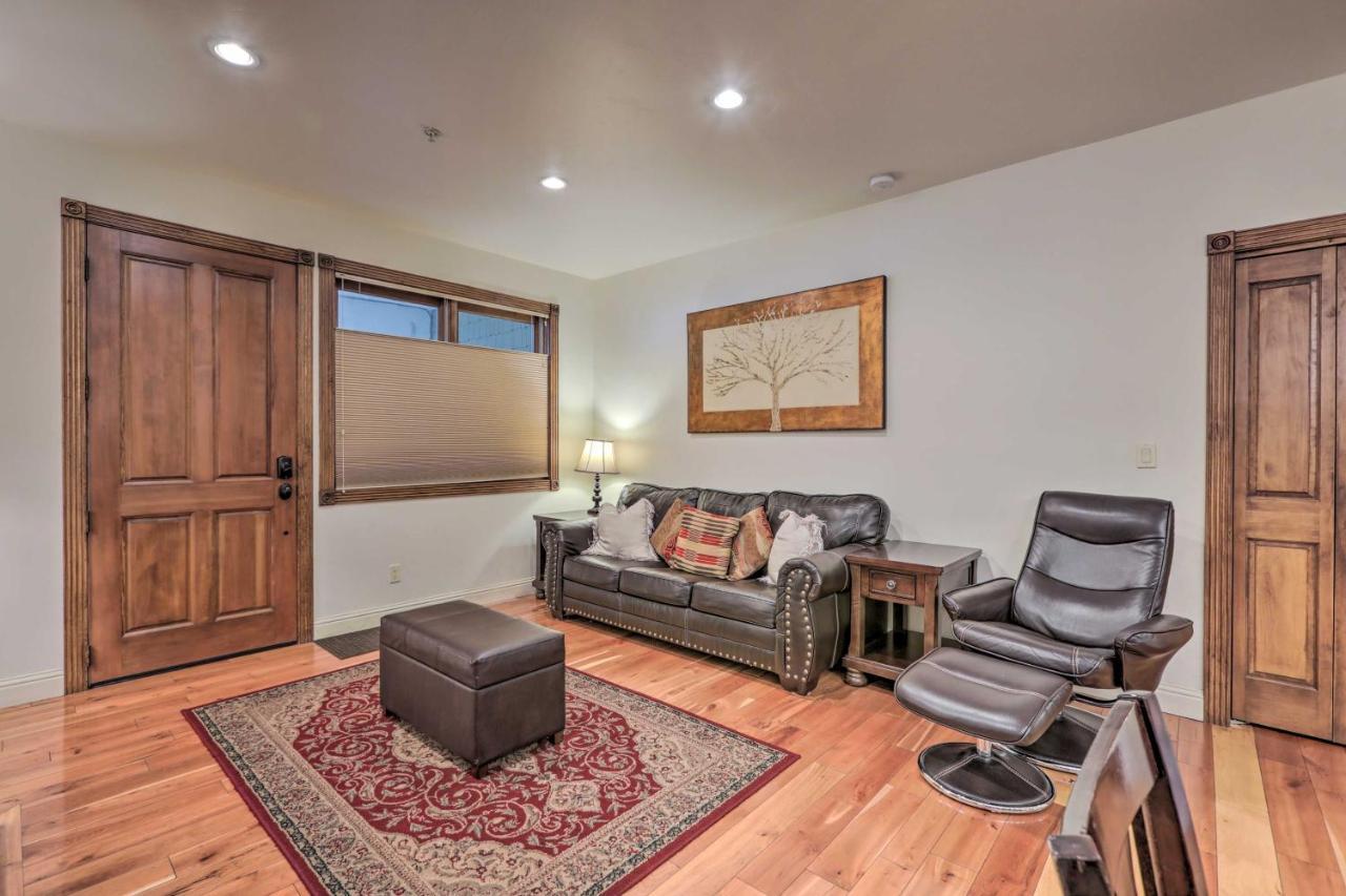 Cozy Central Glenwood Springs Condo With 2 Decks! Exterior photo